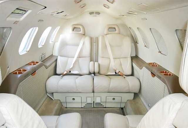 jet lounge SJ30-2