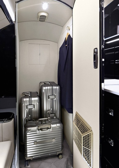 Embraer Praetor 600 Luggage Compartment